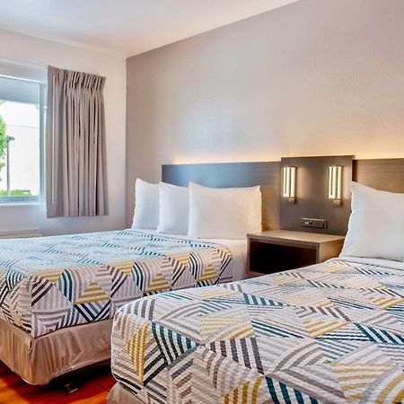 Motel 6-Salem, Or - Expo Center Bagian luar foto